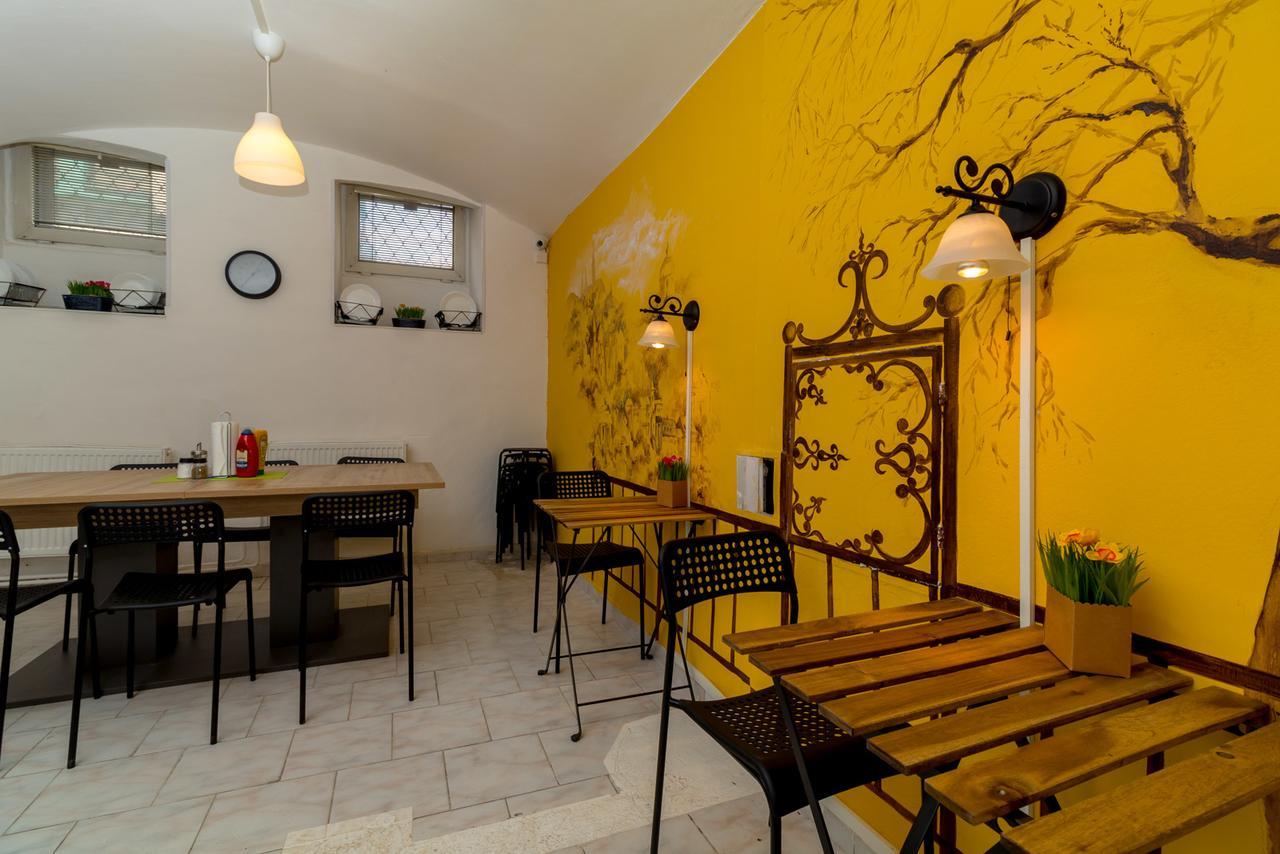 New Hostel In Prag Exterior foto
