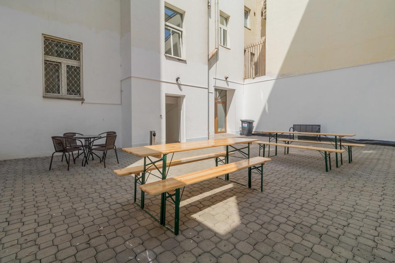 New Hostel In Prag Exterior foto